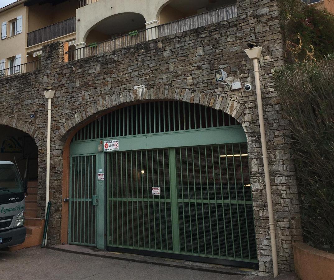Apartamento Petit Port Cogolin Exterior foto